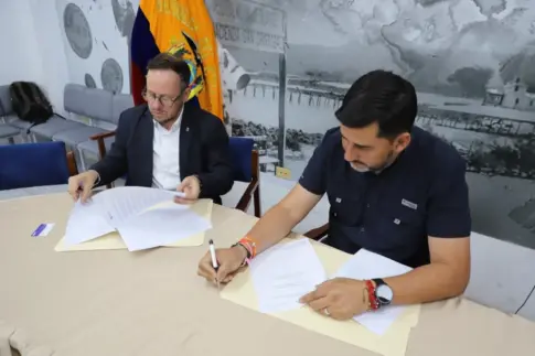 Canarias y Galápagos trabajarán juntos para desarrollar respuestas sostenibles a la realidad insular 