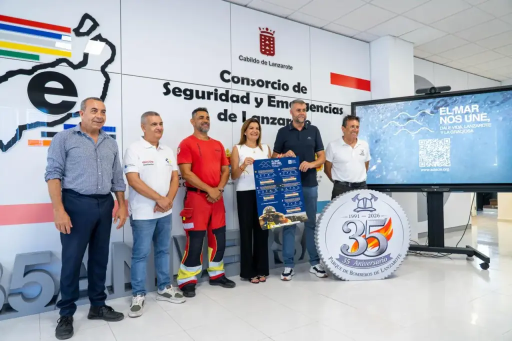 Lanzarote impulsa una campaña para reforzar la seguridad en la costa y el mar