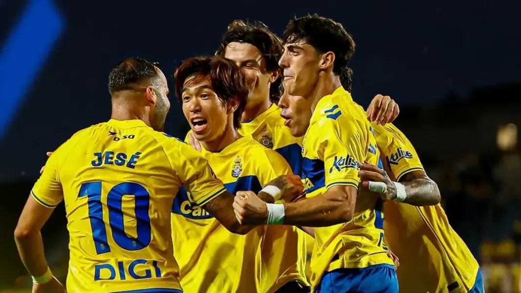 La UD Las Palmas gana en casa al Albacete BP en el primer partido de la temporada
