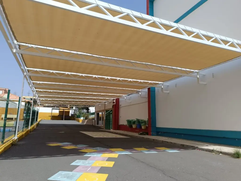 La Laguna acomete durante el verano obras de mejora en los centros escolares por valor de 350.000 euros
