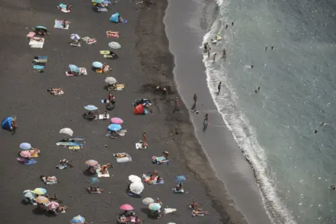 Canarias tendrá que seguir esperando para que bajen las temperaturas