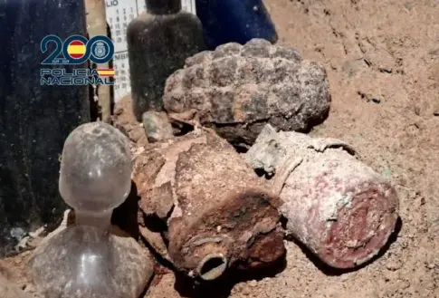 La Policía Nacional interviene tres granadas de mano y diversa munición halladas en una vivienda de Telde