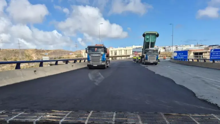 Reabren la GC-3 tras concluir con 13 días de adelanto las obras del Guiniguada