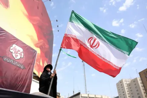 Irán evalúa atacar objetivos militares estadounidenses en Europa si se intensifica la guerra