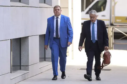 La Audiencia Nacional realiza un nuevo clonado del móvil del exjefe de gabinete de Sánchez