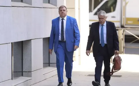 La Audiencia Nacional realiza un nuevo clonado del móvil del exjefe de gabinete de Sánchez