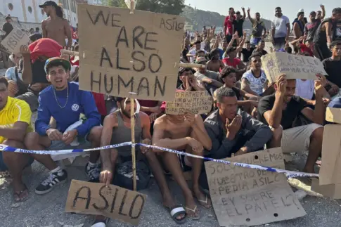El Gobierno se plantea ampliar a 4.000 las 1.500 plazas de acogida temporal en Ceuta