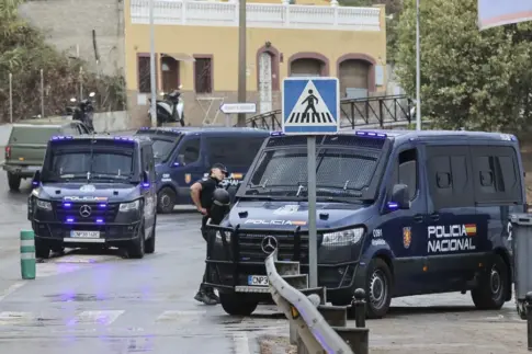 Desarticulan dos organizaciones de tráfico ilícito de migrantes desde Ceuta hasta la península