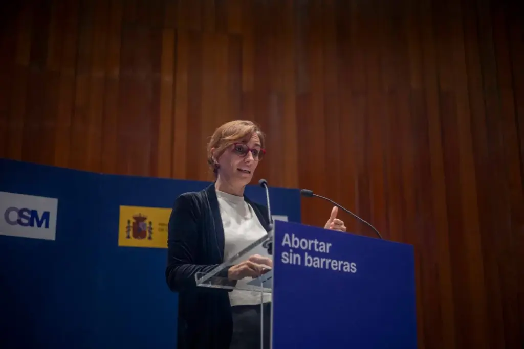 Sanidad impulsará la incorporación del aborto farmacológico a la cartera de servicios de Atención Primaria
