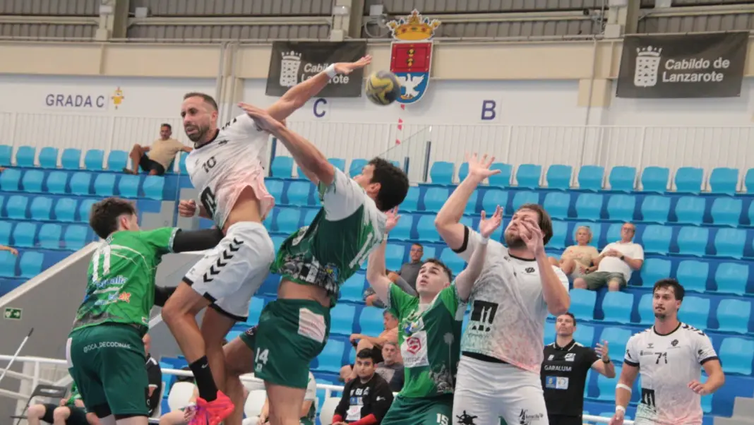 El Balonmano Lanzarote Ciudad de Arrecife conquista la Copa Gobierno de Canarias
