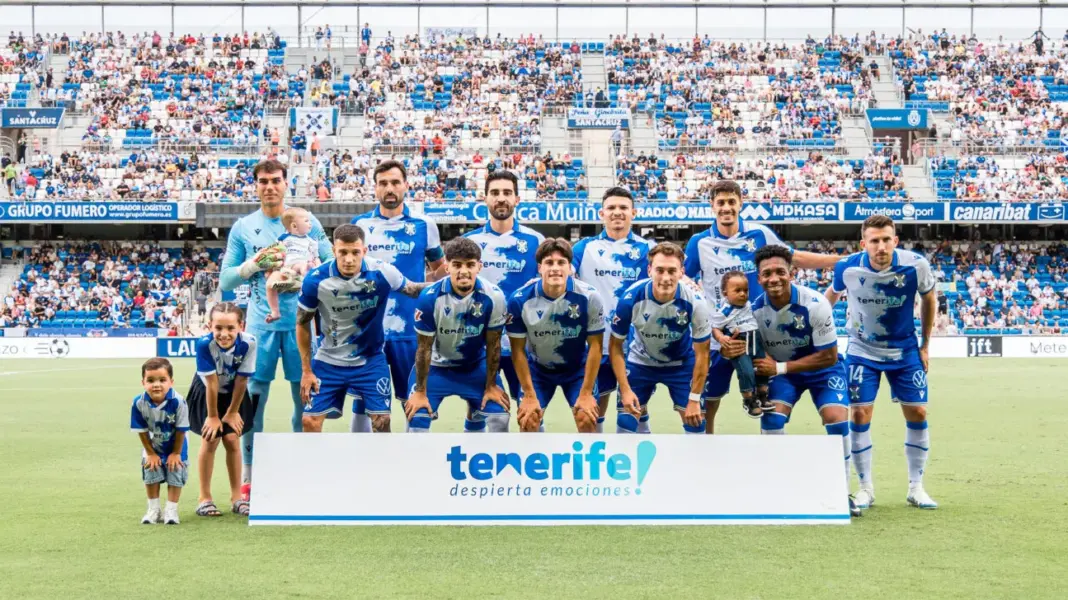 El CD Tenerife consigue un empate en casa ante el Cádiz CF