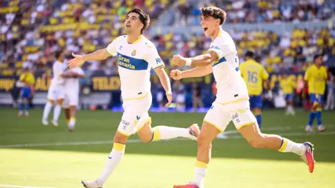 0-1 | La UD Las Palmas gana en su visita al Cádiz CF