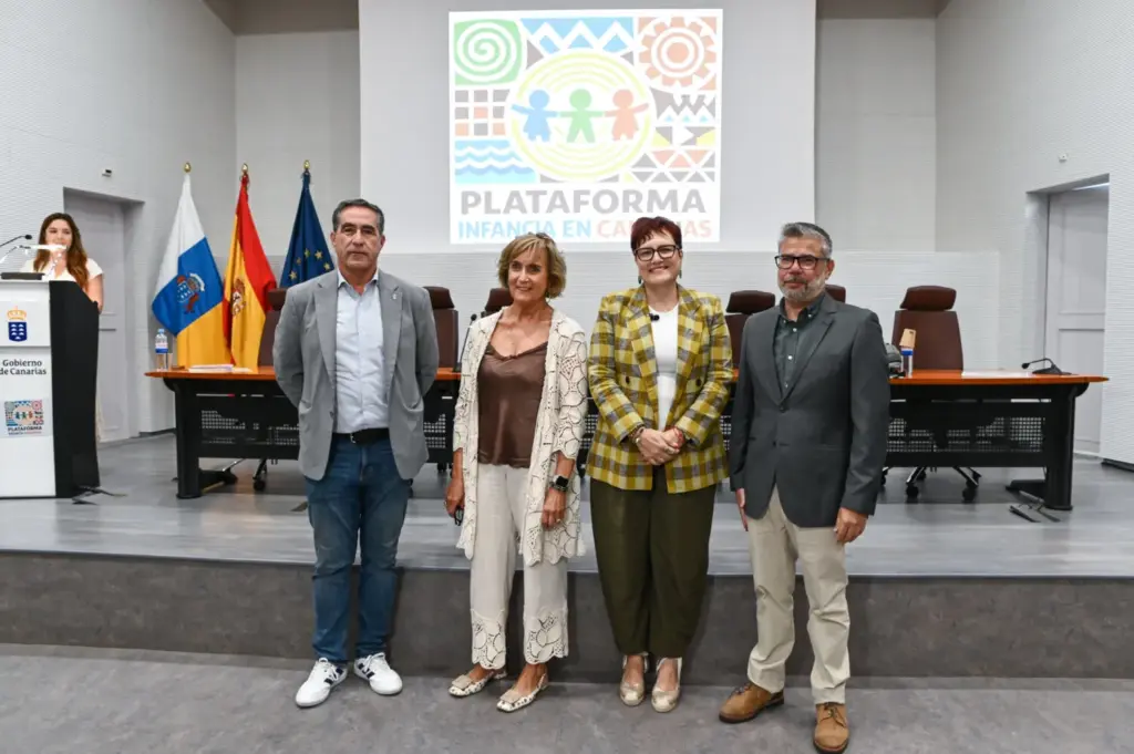 Canarias impulsa una Plataforma de Infancia para reforzar la participación y la protección de niños y adolescentes
