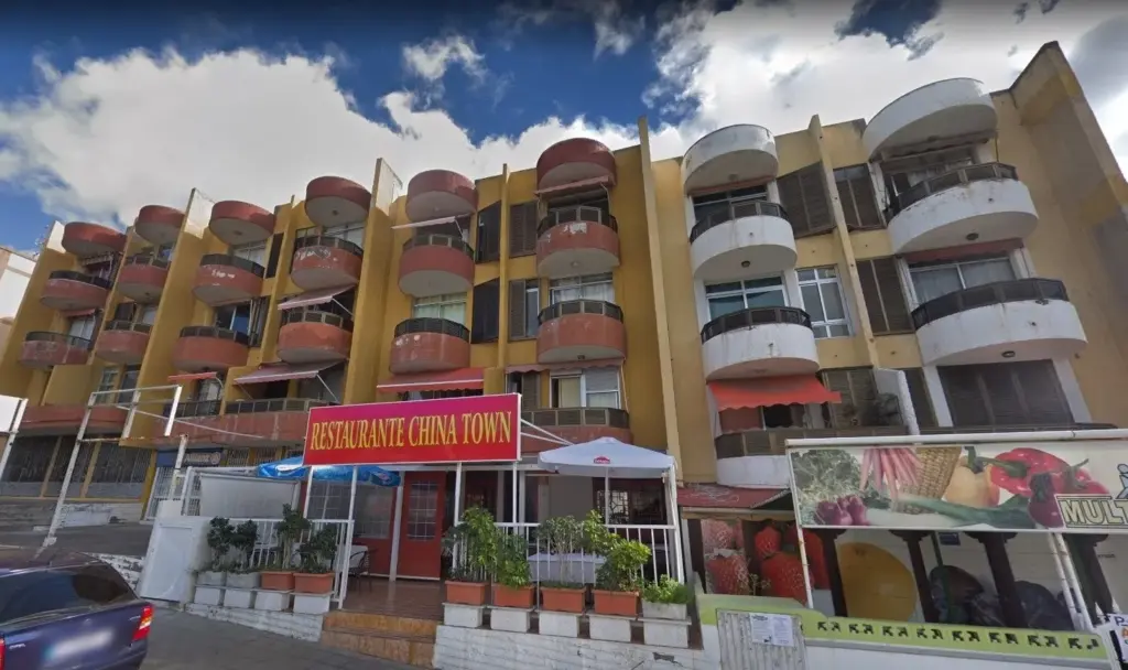 Archivo - Edificio Dácil, en Bajamar (imagen tomada en 2019)- AYUNTAMIENTO DE LA LAGUNA - Archivo