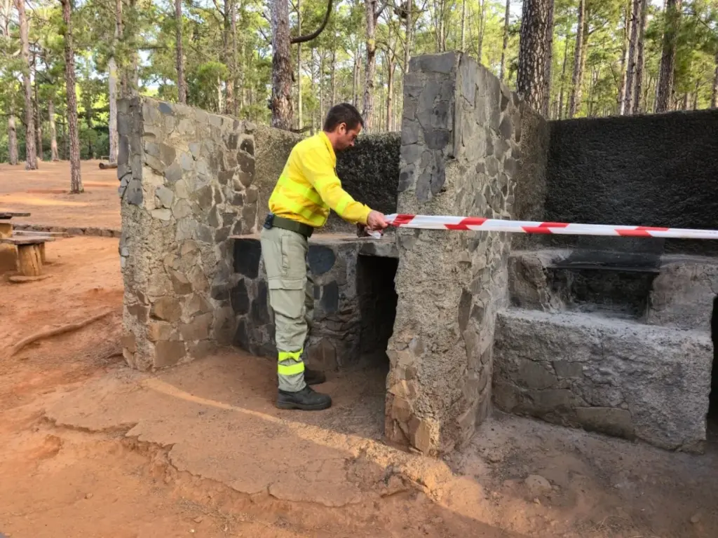 Tenerife rebaja las medidas preventivas ante el riesgo de incendio forestal pero mantiene la prohibición de hacer fuego REMITIDA / HANDOUT por CABILDO DE TENERIFE