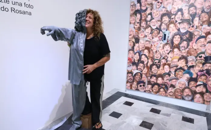 La trayectoria personal y profesional de la cantante Rosana protagoniza la nueva exposición de La Casa Amarilla