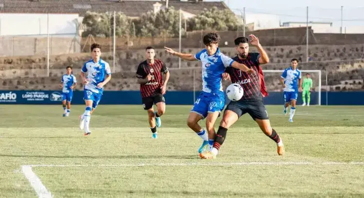 ‘La mañana en juego’ anuncia la apuesta de Canarias Play por el fútbol regional con un especial a pie de campo