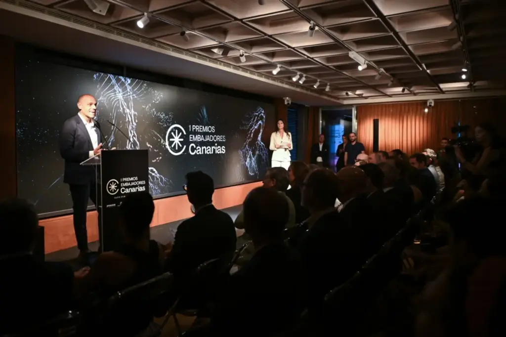 Gala Inaugural de los Premios Embajadores de Canarias