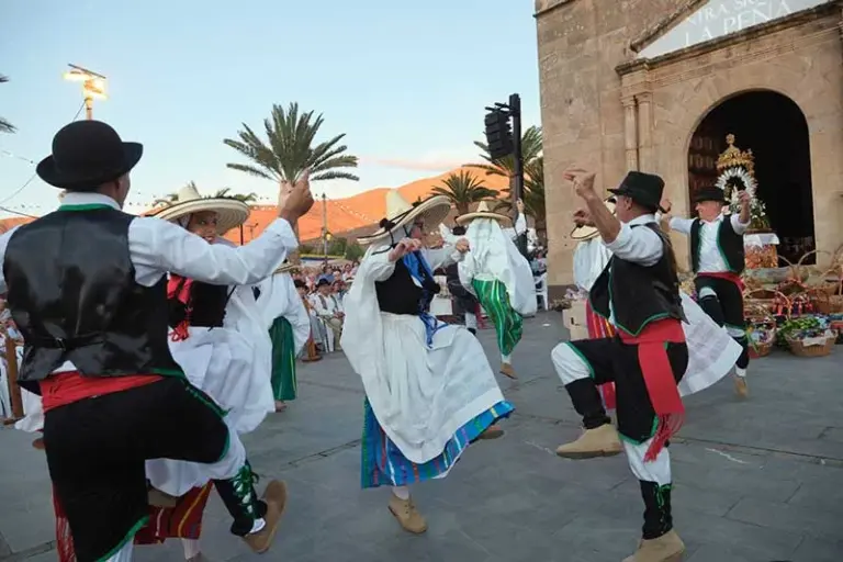 Televisión Canaria conecta en directo con la celebración de la Romería-Ofrenda a la Virgen de la Peña en Fuerteventura