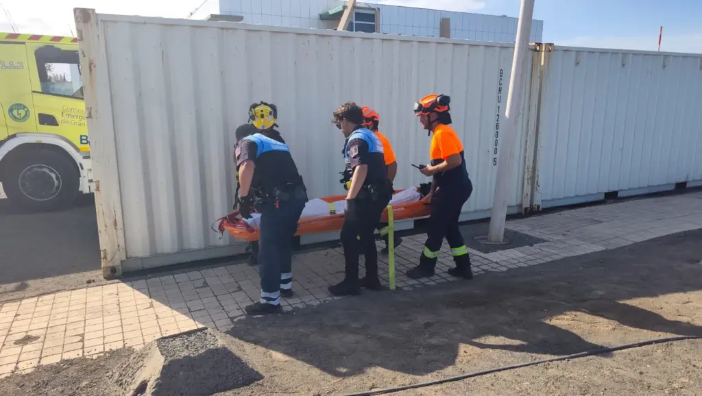 Hallan muerto a un hombre de unos 50 años tras un dispositivo de búsqueda en Taliarte
