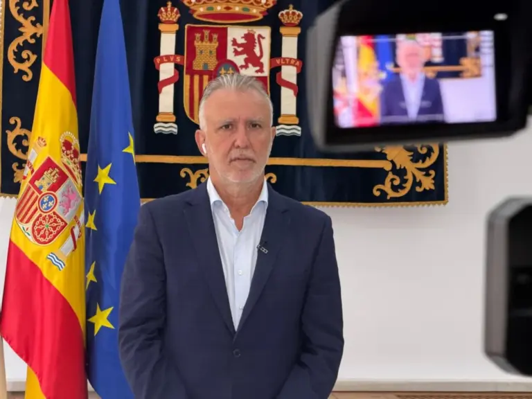 Torres asegura que el Gobierno trabaja para devolver a Ceuta a la normalidad y agilizará las devoluciones a Marruecos