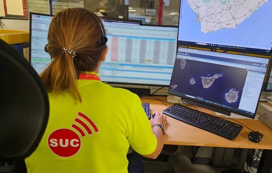 El incidente se produjo sobre las 10.34 horas, cuando el 112 Canarias recibió una alerta en la que se informaba de que un buceador se encontraba en apuros