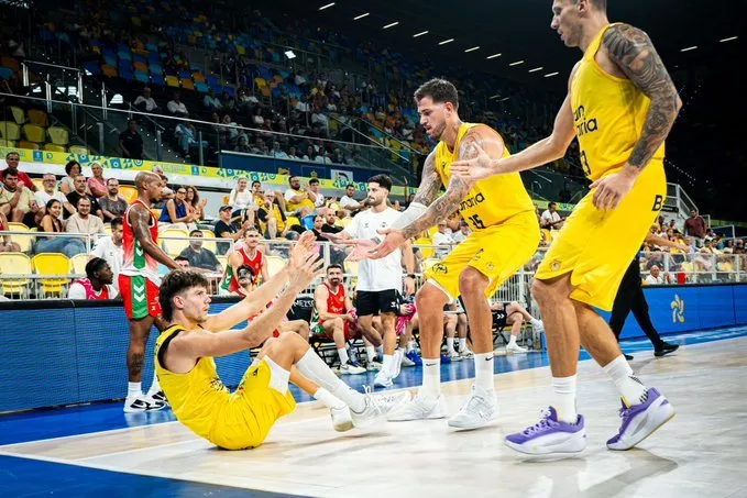 Cajasiete Gran Canaria vs Alimerka Oviedo Baloncesto | J1 Primera FEB. Comienza la competición para el club grancanario en su intento de retornar a la Liga Endesa. Imagen partido de pretemporada Cajasiete Gran Canaria