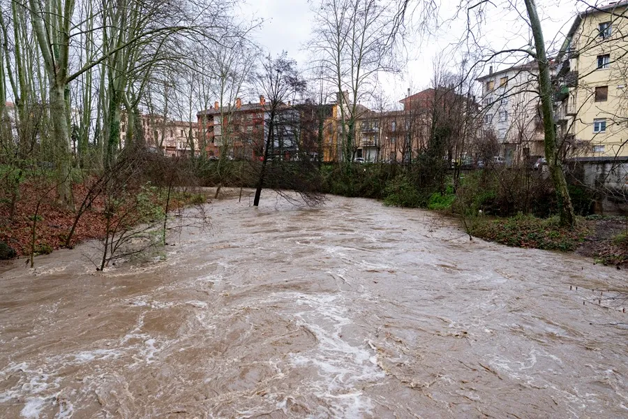 Cataluña activa un Es-Alert por riesgo de inundaciones en Alt Penedès, Anoia y Baix Llobregat