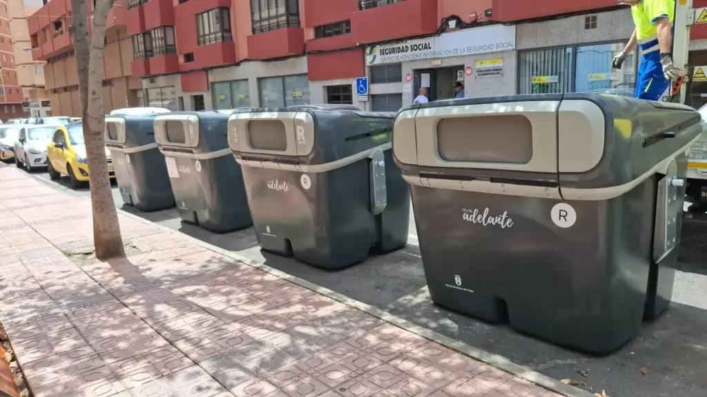 Telde destina más de 100.000 euros a reponer contenedores dañados por actos vandálicos