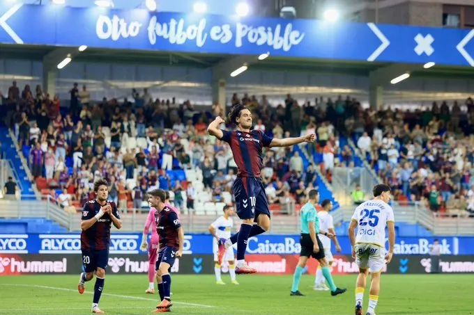Uno de los goles encajados por la UD Las Palmas en el partido contra el Eibar de la última jornada de LaLiga Hupermotion. Imagen cuenta oficial en 'X' del Eibar