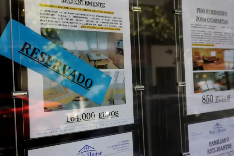 Las nuevas hipotecas sobre viviendas caen un 18,4% en Canarias