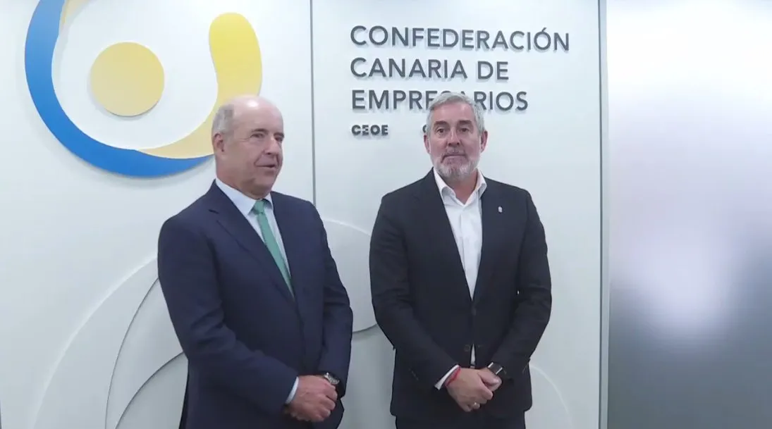 Clavijo admite que el absentismo laboral es un reto para Canarias, pero descarta que sea «el gran problema»