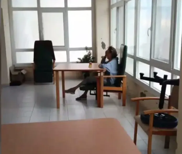 Imagen de los vídeos con los que los familiares de ususarios de la Residencia Taliarte Sur denuncian deficiencias en las instalaciones y la atención