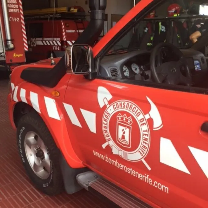 Dos heridos moderados tras un incendio en un restaurante de Arona