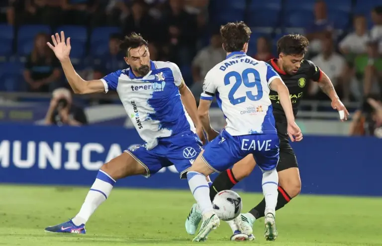 La Radio Canaria retransmite el partido de Segunda División entre el CD Tenerife y el Celta Fortuna