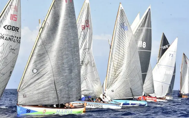 Puerto del Rosario acoge las últimas regatas del XXXV Campeonato de Canarias de Barquillos de Vela Latina