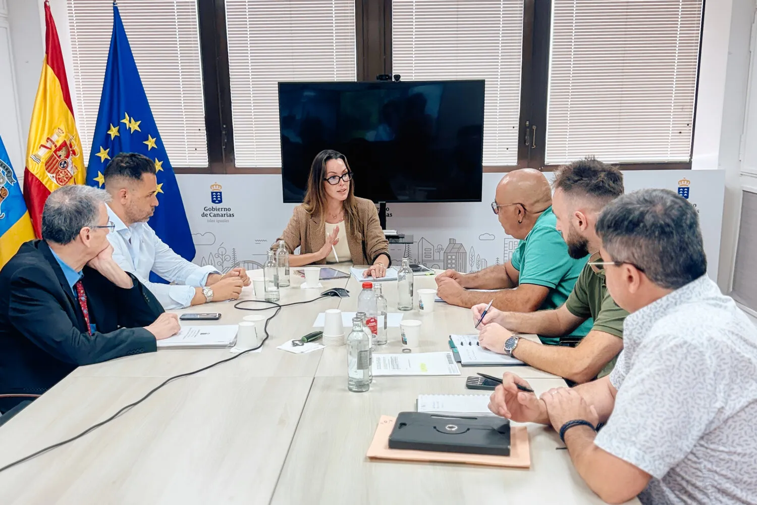 El Gobierno de Canarias y el Taxi llegan a acuerdo sobre el futuro reglamento del Sector