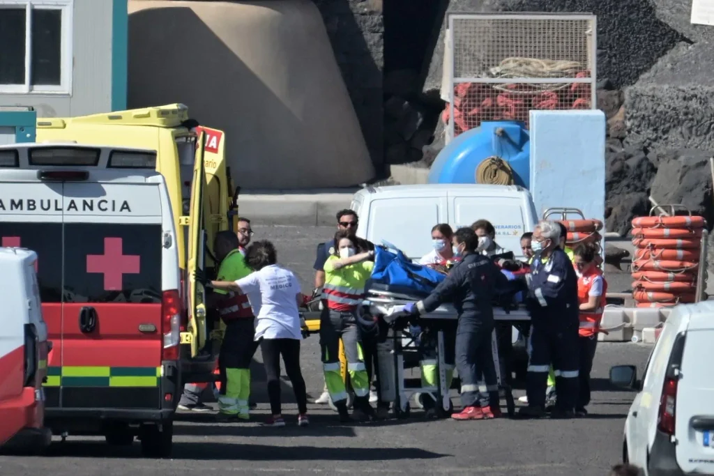 El Hospital de El Hierro pide ayuda para aliviar la presión migratoria en las urgencias