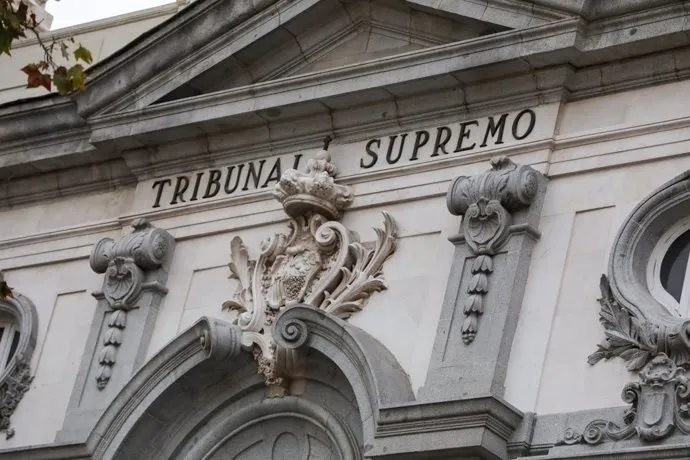El Supremo acelera para decidir sobre el voto de nacionalizados por la 'ley de nietos' ante el adelanto electoral