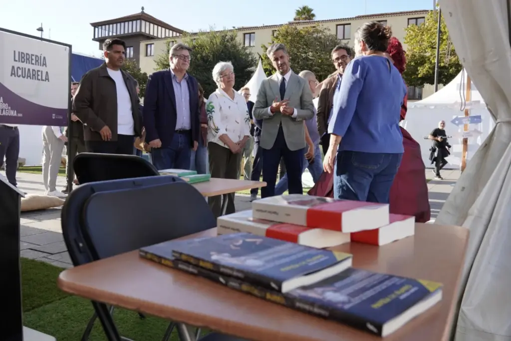 La Feria del Libro de La Laguna abre sus puertas con más de 200 actividades y 50 expositores