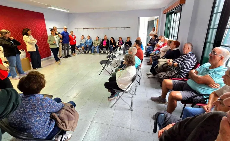 El Cabildo de Tenerife refuerza la preparación de los vecinos de Guía de Isora frente al riesgo volcánico