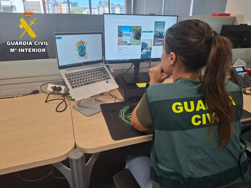 La Guardia Civil esclarece una estafa de 2.000 euros mediante la suplantación de una entidad pública