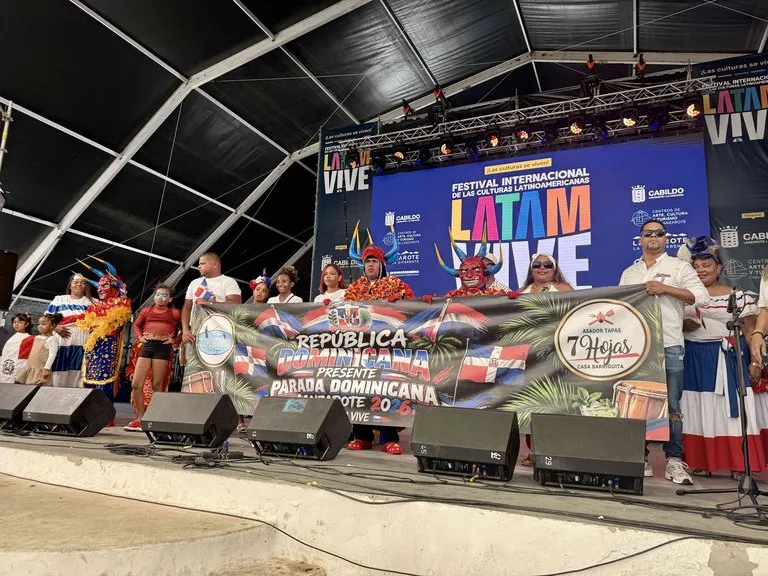 LATAM VIVE abre con éxito su primera jornada y prepara un domingo demás música y cultura