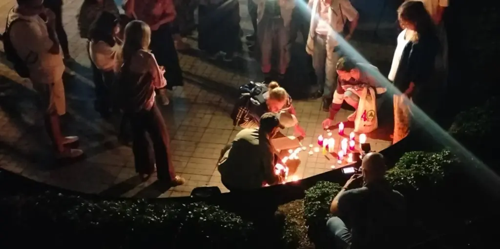 Manifestación nocturna y vigilia en Las Palmas de Gran Canaria por la muerte de Maricarmen
