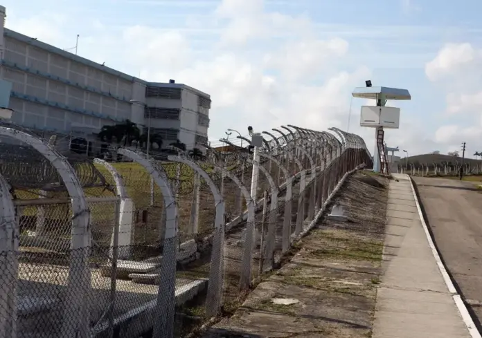 Más de 8.300 aspirantes se examinan este domingo para funcionario de prisiones en la ULPGC