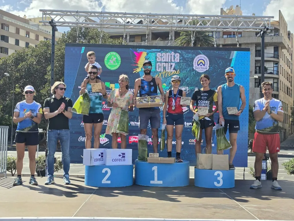 Podio de la prueba de los 25 kilómetros. Imagen cedida por la organización