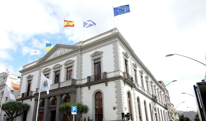 Santa Cruz contará con un presupuesto consolidado de 388,2 millones de euros en 2027