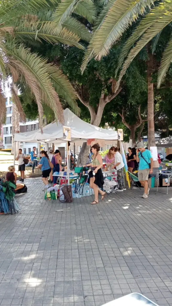 Tercer día de acampada en la Plaza de la Feria