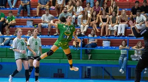 33-25 | Un revitalizado Rocasa Gran Canaria regresa a Europa con una victoria ante el LC Brühl Handball