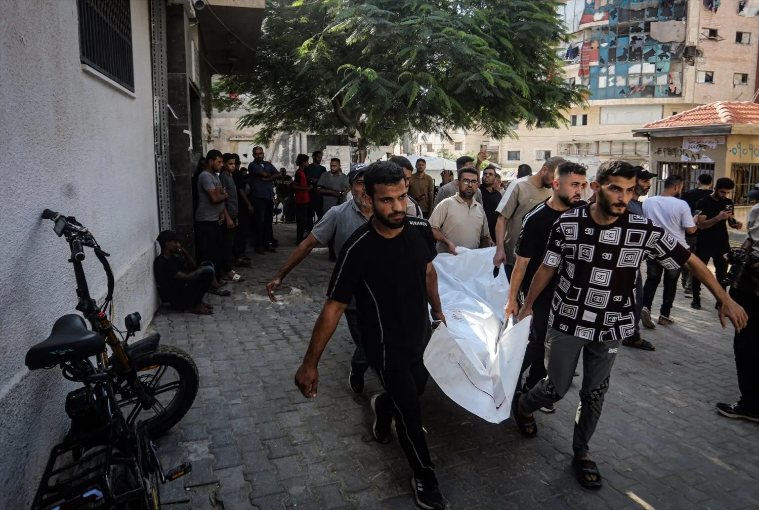 Una comisión de la ONU acusa a Israel de seguir cometiendo un genocidio en Gaza durante el alto el fuego